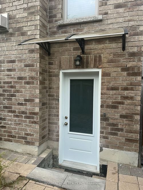 bsmt-87 Estrella Cres, Richmond Hill, ON, L4E0S3 | Card Image
