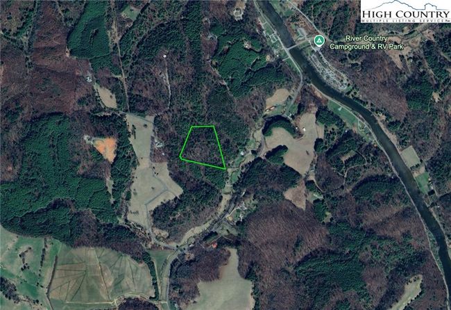 Aerial view of all the amenities close at hand | Image 17