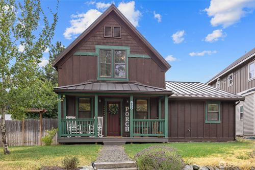 602 S 1st St, Roslyn, WA, 98941-5872 | Card Image