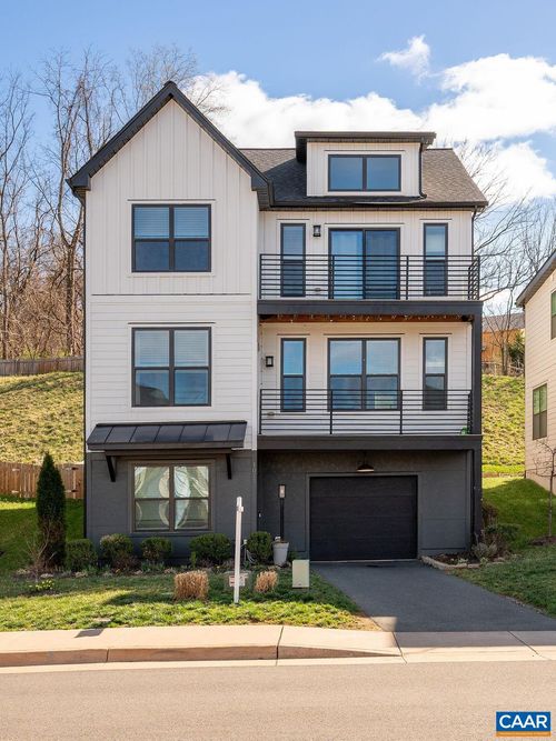 1011 Stonehenge Avenue Ext, CHARLOTTESVILLE, VA, 22902-6325 | Card Image