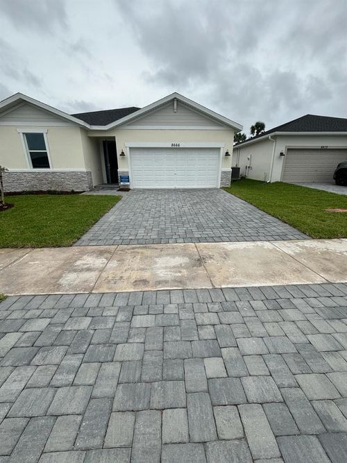 8666 Dahlia Cir, Port Saint Lucie, FL, 34986 | Card Image