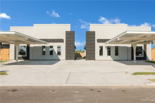 4-913 13th St, Alamo, TX, 78516-1007 | Card Image