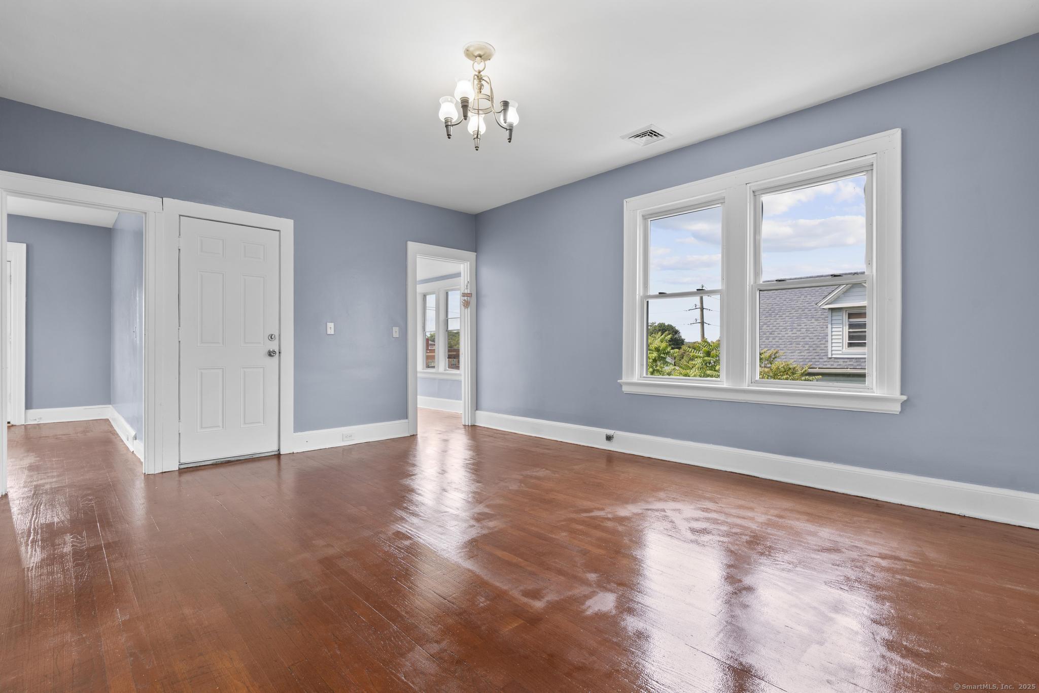 Residential Lease in Waterbury