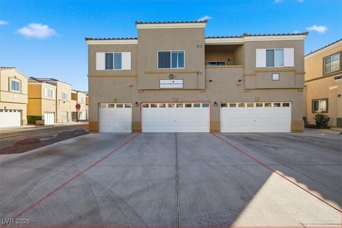 1053-6170 E Sahara Ave, Las Vegas, NV, 89142-1698 | Card Image