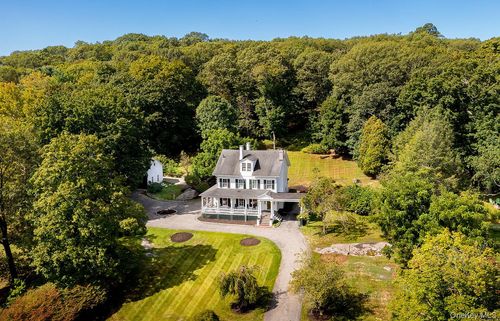 24 Sleepy Hollow Rd, Briarcliff Manor, NY, 10510-2135 | Card Image