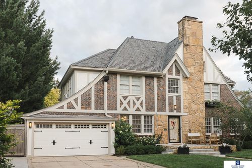 745 N 57th Ave, Omaha, NE, 68132-2039 | Card Image