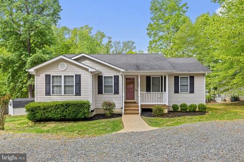 431 Wilson St, BUMPASS, VA, 23024-4723 | Card Image