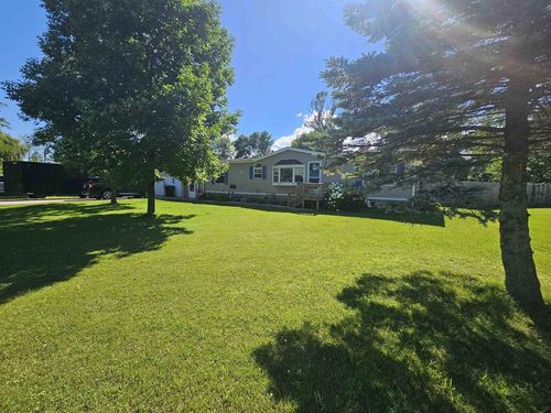 1248 Melissa Boulevard, LITTLE SUAMICO, WI, 54141 | Card Image