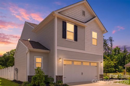 107 Mercer St, Mooresville, NC, 28115-0157 | Card Image