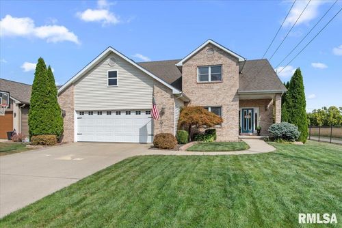7632 Wentworth Dr, Springfield, IL, 62711-6774 | Card Image