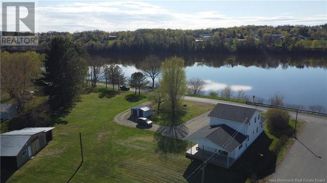 7 Grafton Shore Rd, House other with 4 bedrooms, 2 bathrooms and null parking in Grafton NB | Image 4