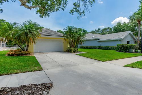 7533 Se Autumn Ln, Hobe Sound, FL, 33455-7817 | Card Image