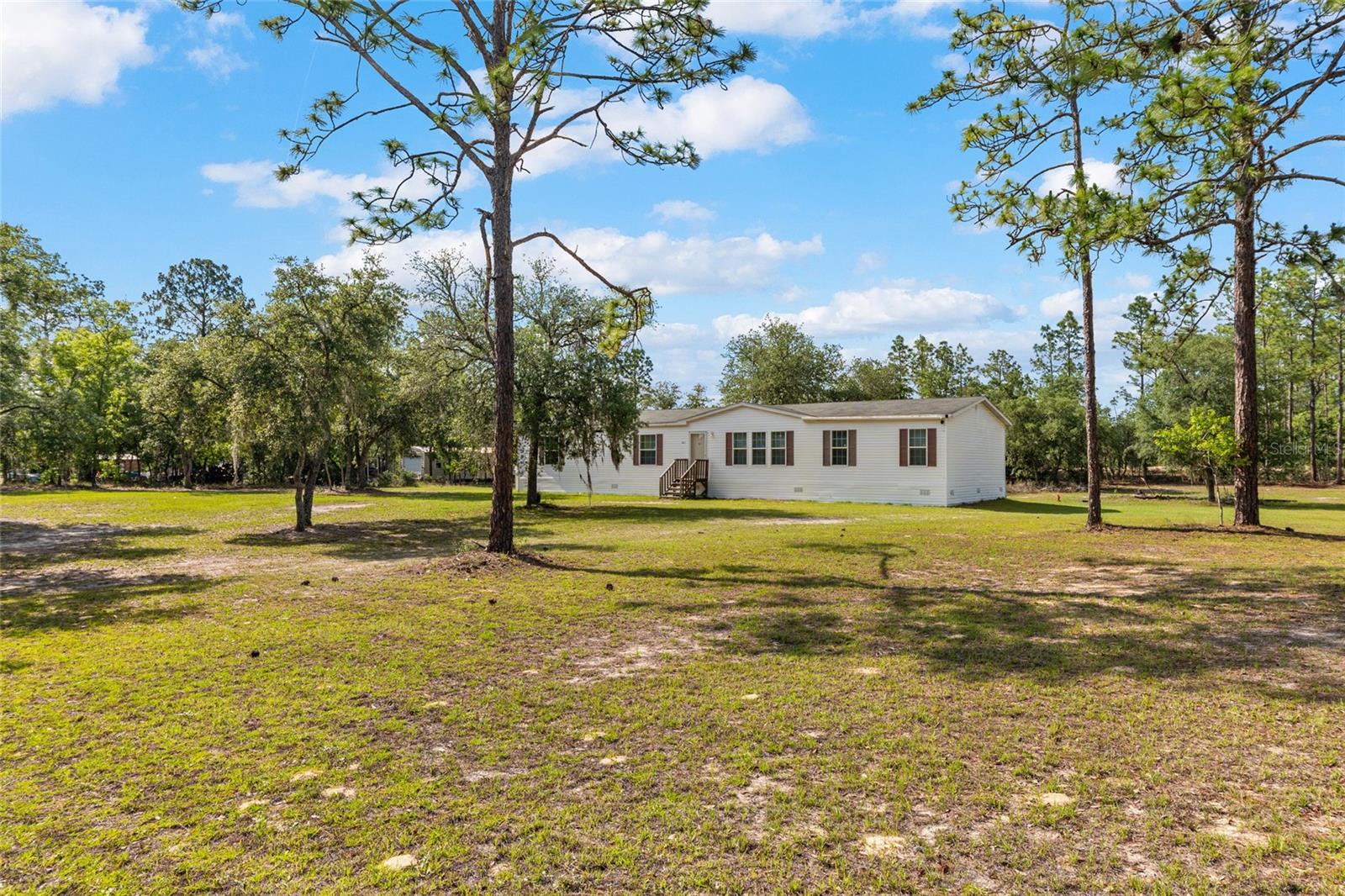 Residential in WILLISTON 2