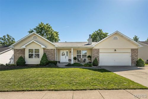 432 White Chapel Drive, O'Fallon, MO, 63368 | Card Image
