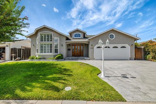 5121 Noella Way, San Jose, CA, 95124-5630 | Card Image