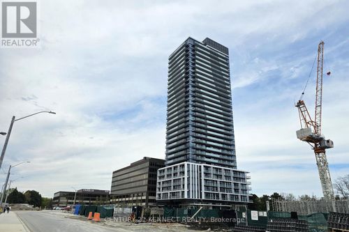 3001-29 Green Trail Crt, North York, ON, M2K0J9 | Card Image