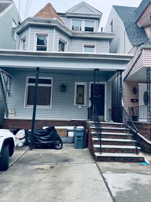 apt-2-134 Kensington Ave, Jersey City, NJ, 07304-2037 | Card Image