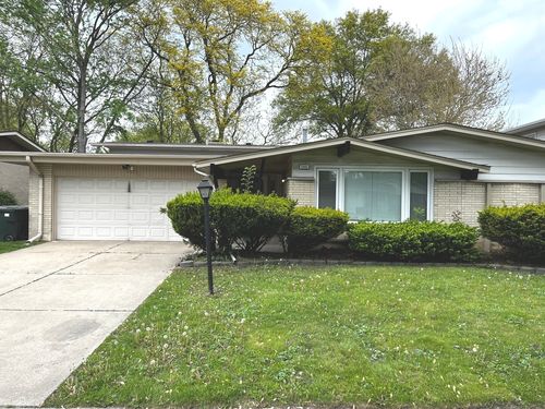 1041 W Iowa St, Glenwood, IL, 60425-1022 | Card Image