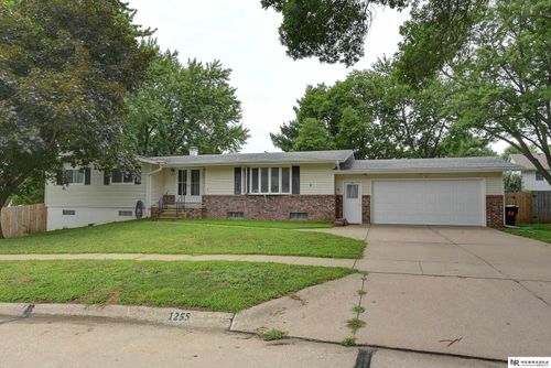 1255 W Dodge Ave, Arlington, NE, 68002-3040 | Card Image