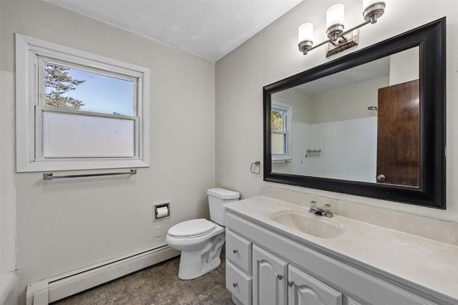 108 Parkview Ct, House other with 3 bedrooms, 2 bathrooms and null parking in Tipton IA | Image 18