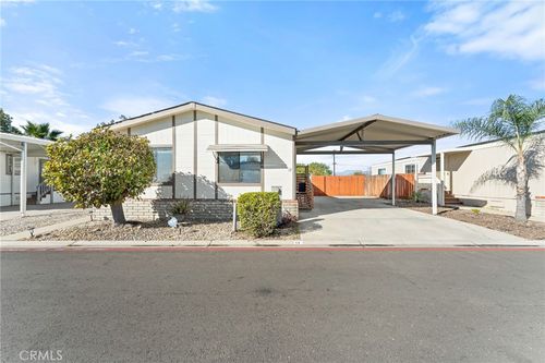 spc-17-7717 Church Ave, Highland, CA, 92346-4316 | Card Image