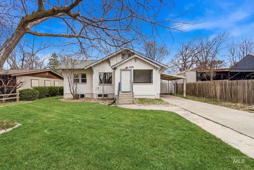 428 S Almond St, Nampa, ID, 83686-5532 | Card Image