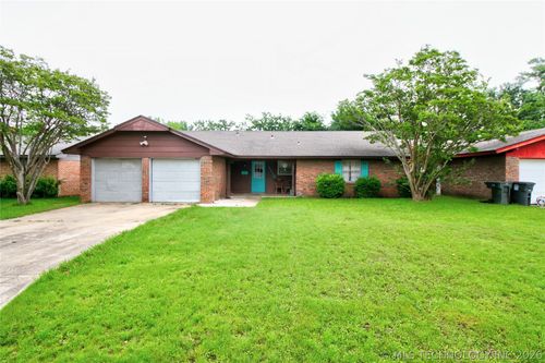 1716 Asberry St, Durant, OK, 74701-2416 | Card Image