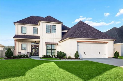 7037 Bald Eagle Cir, Madisonville, LA, 70447-3276 | Card Image
