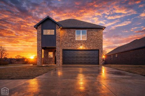 4212 Stoke Dr, Jonesboro, AR, 72405-9413 | Card Image