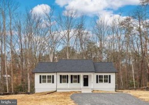 61 Hemlock Ln, MINERAL, VA, 23117-4636 | Card Image