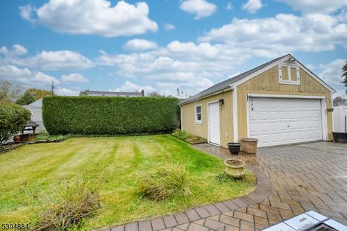 3313 Banta Rd, South Plainfield, NJ, 07080-5105 | Card Image