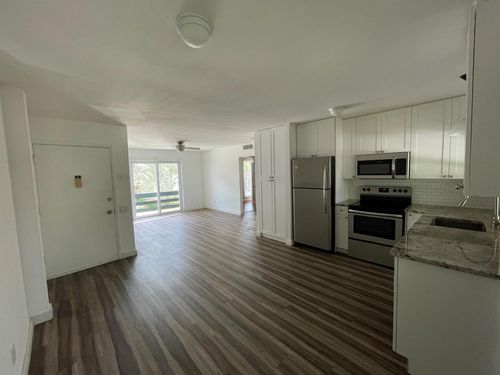 g11-5348 Ne 6th Ave, Oakland Park, FL, 33334-3442 | Card Image