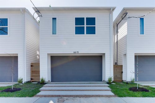6615 Ezzard Charles Ln, Houston, TX, 77091-1721 | Card Image