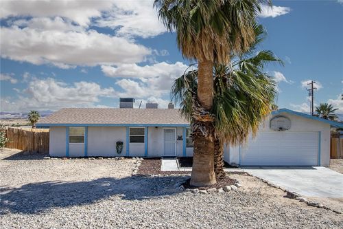 73894 Playa Vista Dr, 29 Palms, CA, 92277-1840 | Card Image