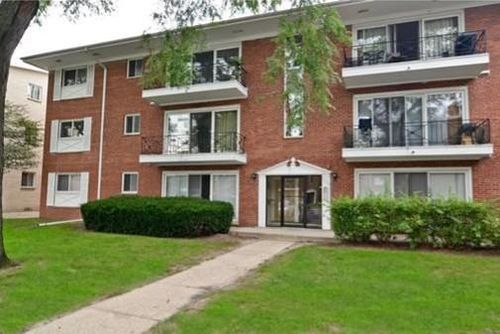 unit-104-10117 Old Orchard Ct, Skokie, IL, 60076-1046 | Card Image