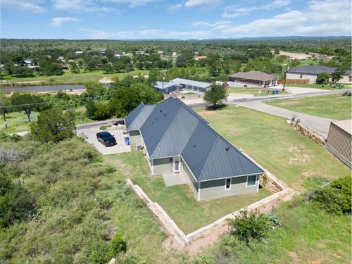 908 Sandy Mountain Dr, Sunrise Beach, TX, 78643-9258 | Card Image