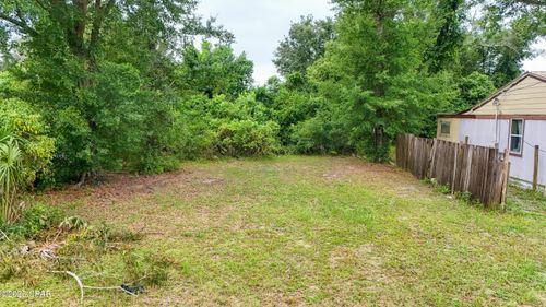 2722 E 9th St, Panama City, FL, 32401-5111 | Card Image