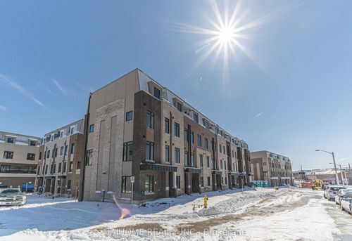 35 Case Ootes Dr, North York, ON, M4A0A9 | Card Image