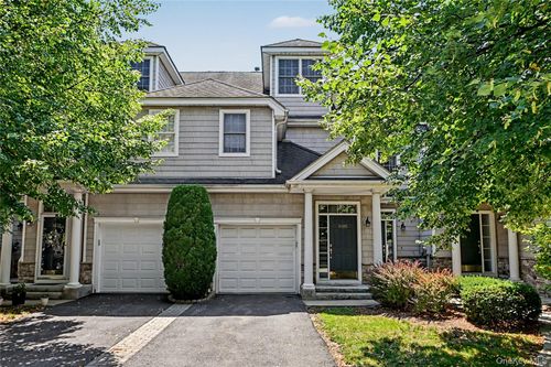 1805 Half Moon Bay Dr, Croton On Hudson, NY, 10520-3122 | Card Image