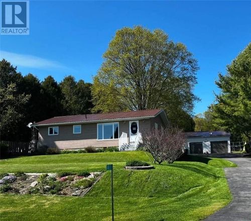 14 Cedar Grove Dr, Tehkummah, ON, P0P2C0 | Card Image