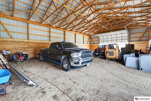 1060 County Road 21, Bennington, NE, 68007-8088 | Card Image