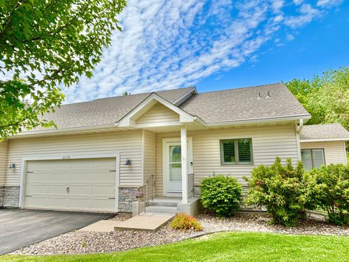 2075 Cardinal Gln, North Saint Paul, MN, 55109-2681 | Card Image