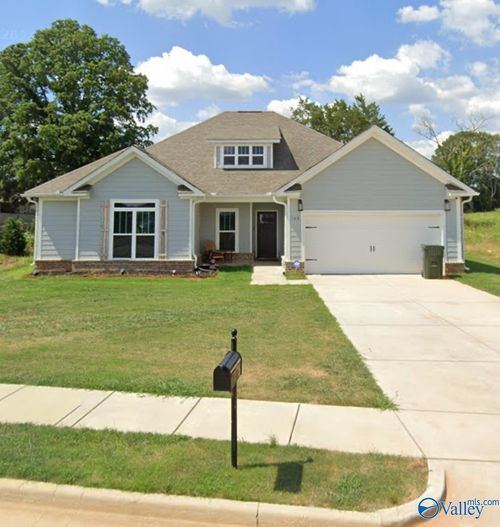 103 Parvin Way Dr, Hazel Green, AL, 35750-6603 | Card Image