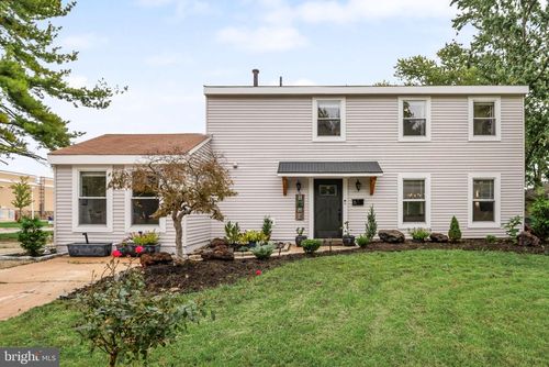 6 Cherrywood Dr, CLEMENTON, NJ, 08021-5612 | Card Image