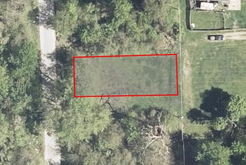 13819 Troy Ave, Robbins, IL, 60472-2133 | Card Image