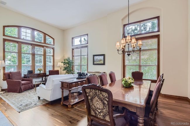 Flooded with natural light! | Image 10