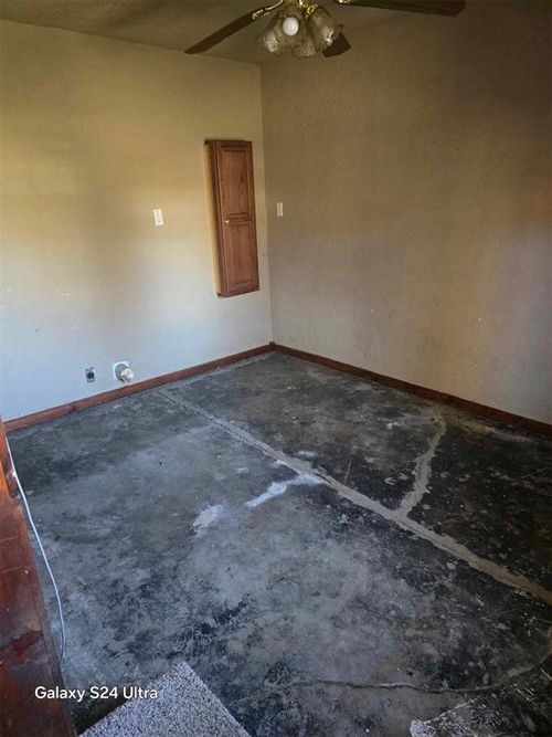 201 E 4th St, Cement, OK, 73017 | Card Image