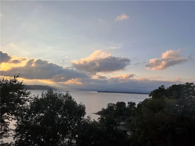 So many views, it's hard to choose. | Image 21