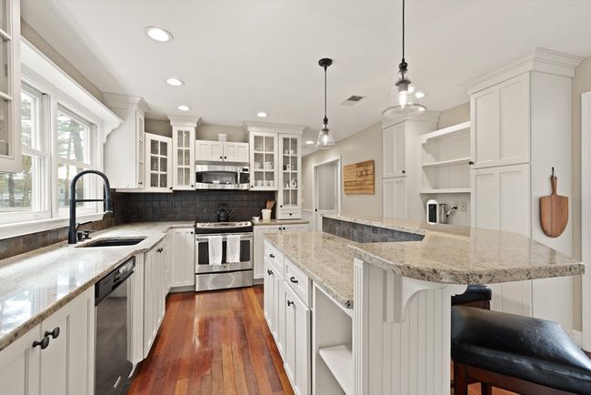 1 Dixons Path, House other with 3 bedrooms, 3 bathrooms and 6 parking in Foxboro MA | Image 7