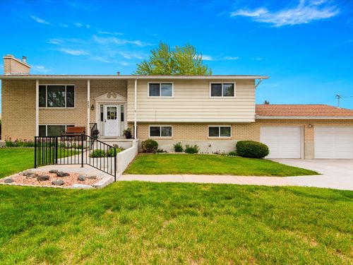 4043 S 5350 W, Hooper, UT, 84315-9612 | Card Image